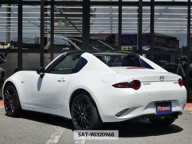 Mazda ROADSTER 2023-09 381551-5