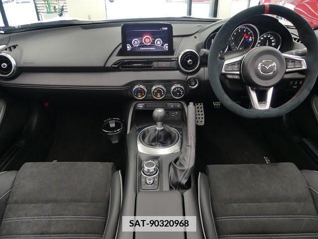 Mazda ROADSTER 2023-09 381551-2