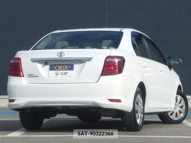 Toyota COROLLA AXIO 2017-09 203842-2