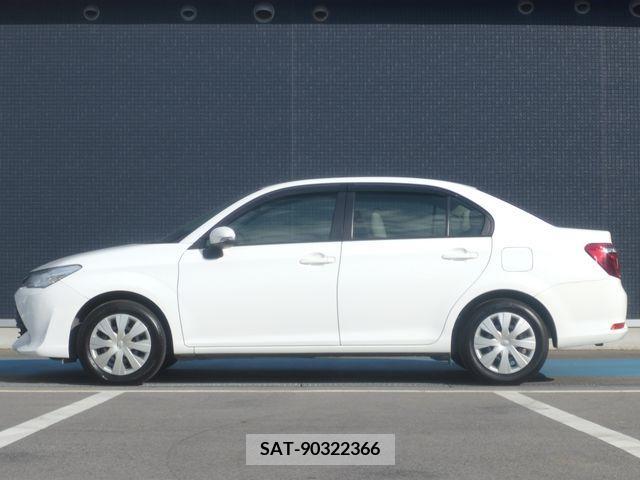 Toyota COROLLA AXIO 2017-09 203842-15