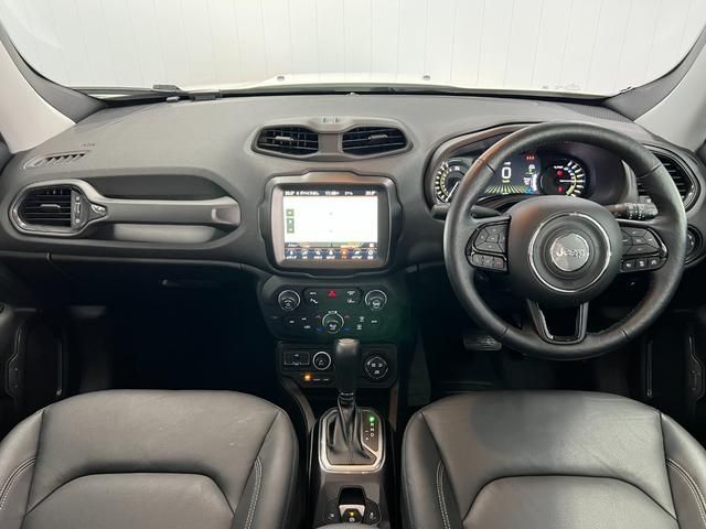 Jeep RENEGADE 2022-06 24387-15