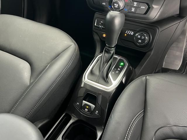 Jeep RENEGADE 2022-06 24387-12