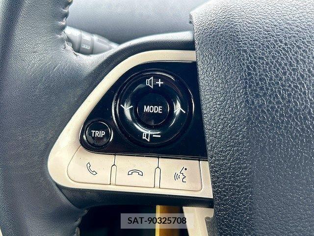 Toyota PRIUS 2016-12 282760-16