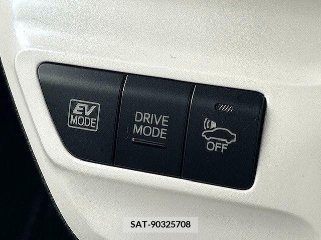 Toyota PRIUS 2016-12 282760-17