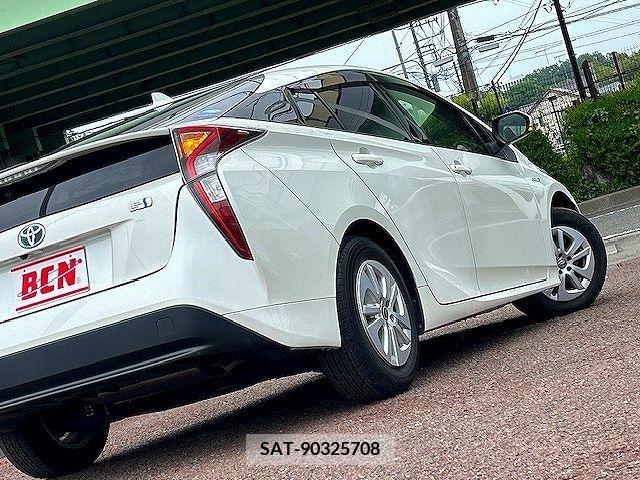 Toyota PRIUS 2016-12 282760-25