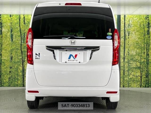 Honda N BOX 2019-03 215106-15