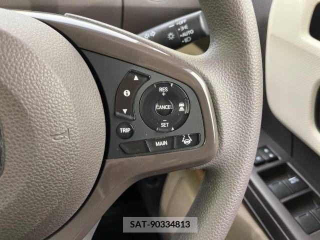 Honda N BOX 2019-03 215106-5
