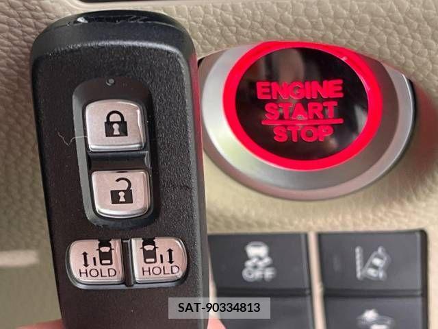 Honda N BOX 2019-03 215106-4