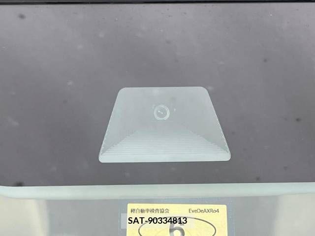 Honda N BOX 2019-03 215106-3