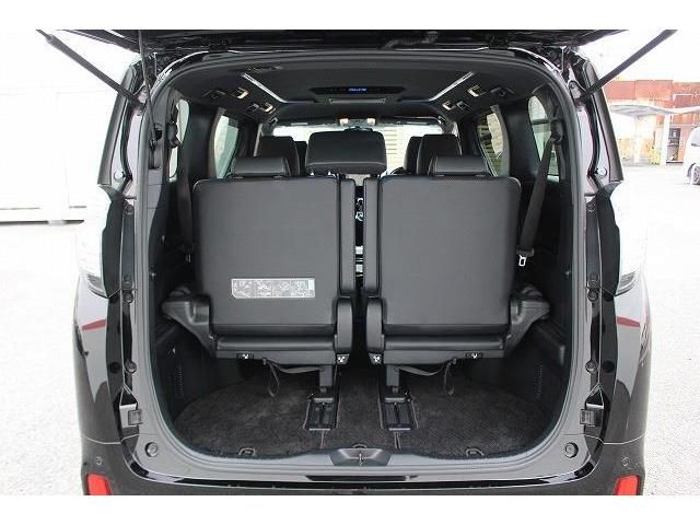 Toyota VELLFIRE 2017-07 183651-16