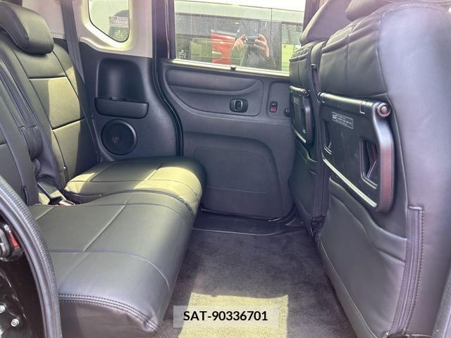 Honda N BOX CUSTOM 2017-01 306706-19
