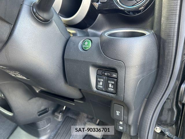 Honda N BOX CUSTOM 2017-01 306706-16