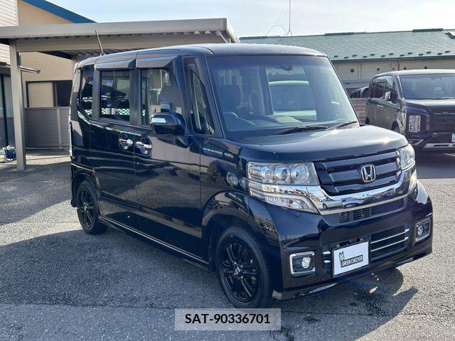 Honda N BOX CUSTOM 2017-01 306706-5