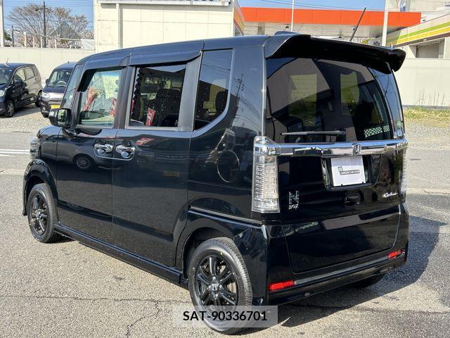 Honda N BOX CUSTOM 2017-01 306706-8