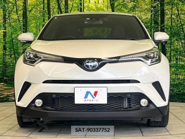 Toyota C-HR 2017-10 323016-14