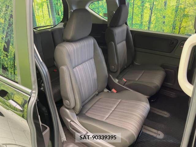 Honda FREED 2018-04 360525-9