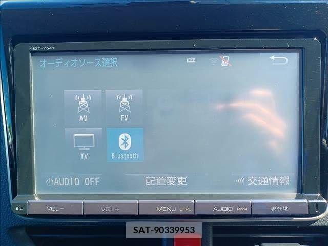 Toyota VOXY 2016-03 370325-9