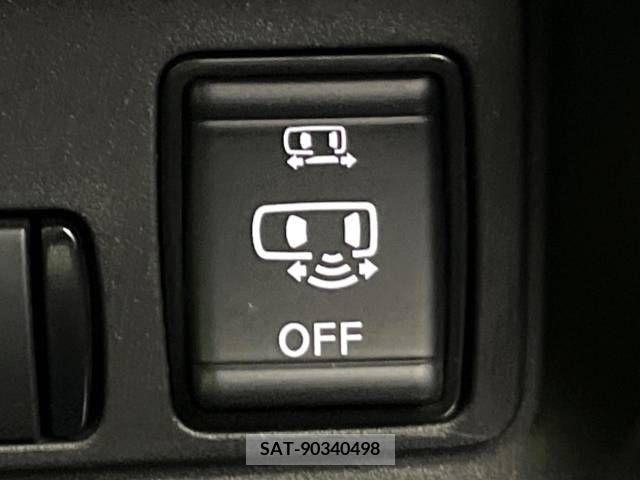 Nissan SERENA 2022-12 338549-5
