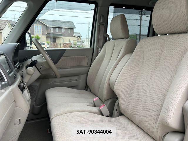 Suzuki SPACIA 2015-10 379828-10