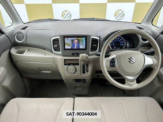 Suzuki SPACIA 2015-10 379828-8