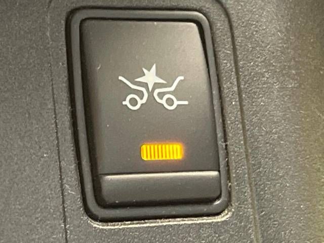 Nissan SERENA 2017-08 1519-3