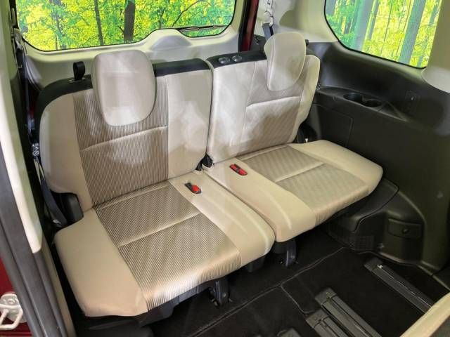 Nissan SERENA 2017-08 1519-10
