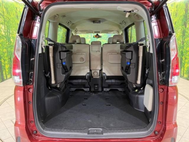 Nissan SERENA 2017-08 1519-11