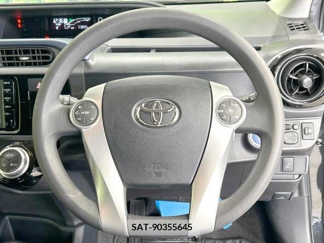 Toyota AQUA 2015-06 260650-11