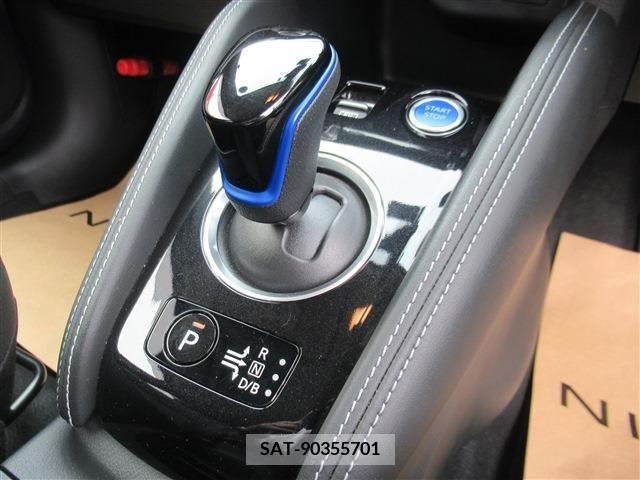 Nissan KICKS 2021-06 274437-11