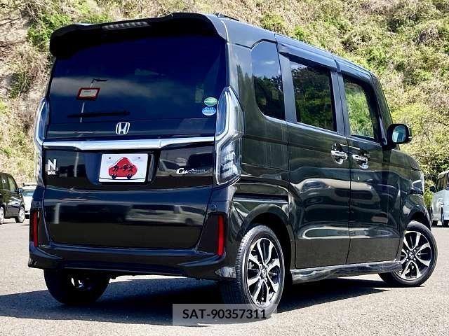 Honda N BOX CUSTOM 2019-07 236851-2