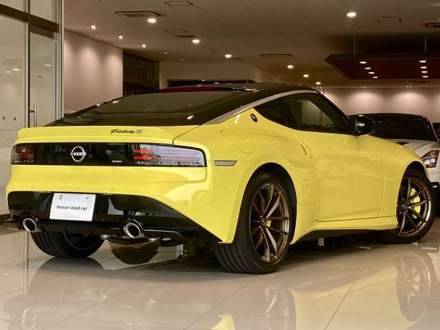 Nissan FAIRLADY Z 2022-11 20366-1