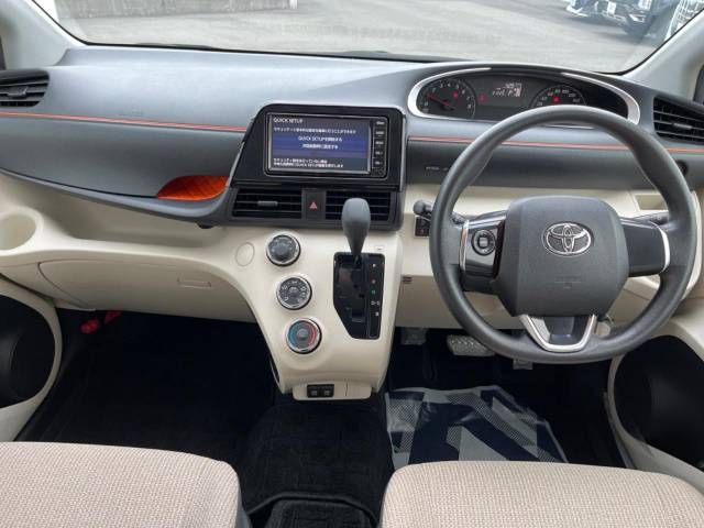 Toyota SIENTA 2019-11 23827-1