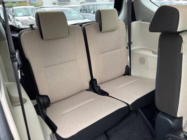 Toyota SIENTA 2019-11 23827-10