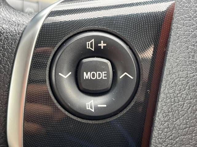 Toyota SIENTA 2019-11 23827-6