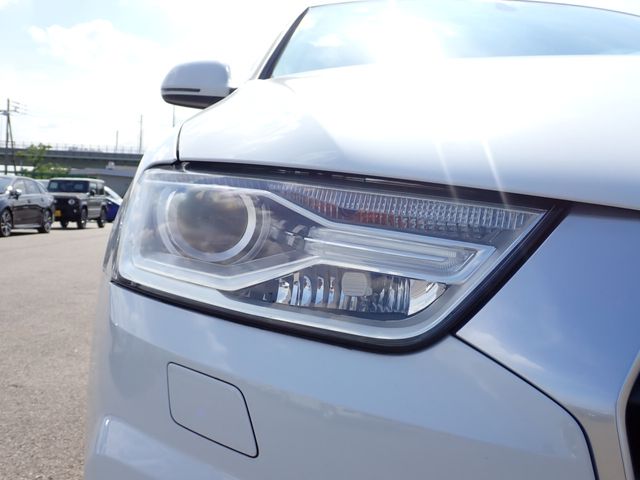 Audi Q3 2015-08 13193-7