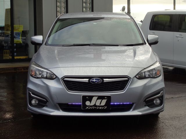 Subaru IMPREZA 2017-02 12785-3