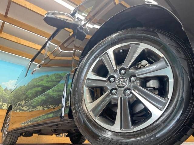 Toyota VOXY 2019-01 20920-13