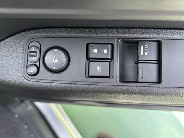 Honda N-VAN 2023-04 24972-9