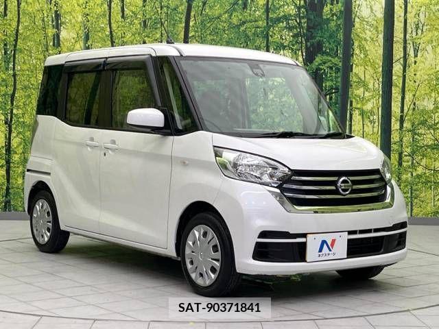 Nissan ROOX 2017-05 323832-16