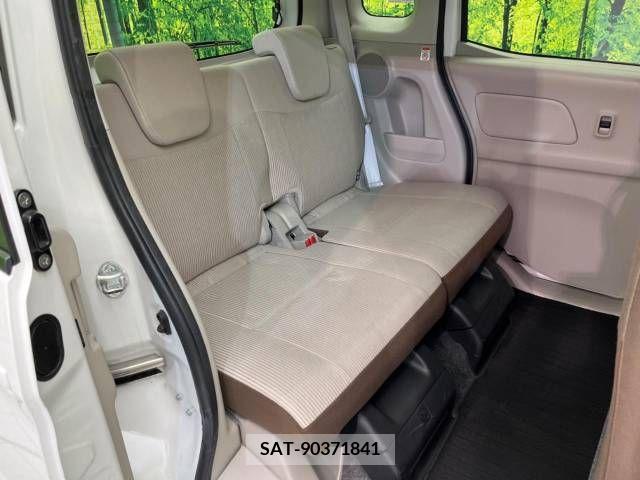 Nissan ROOX 2017-05 323832-9