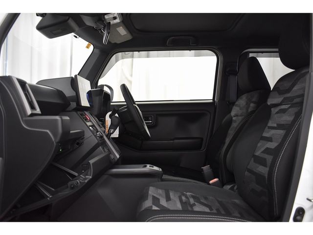 Daihatsu TAFT 2023-09 184090-15