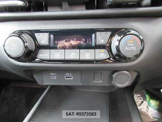 Nissan AURA 2023-05 356657-6