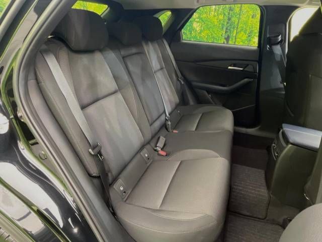 Mazda CX-30 2023-03 191646-10