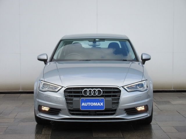 Audi A3 SEDAN 2015-07 180844-5