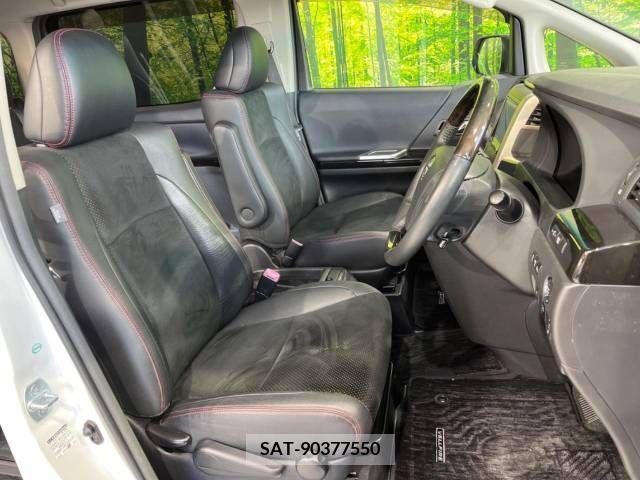 Toyota VELLFIRE 2013-09 214795-8