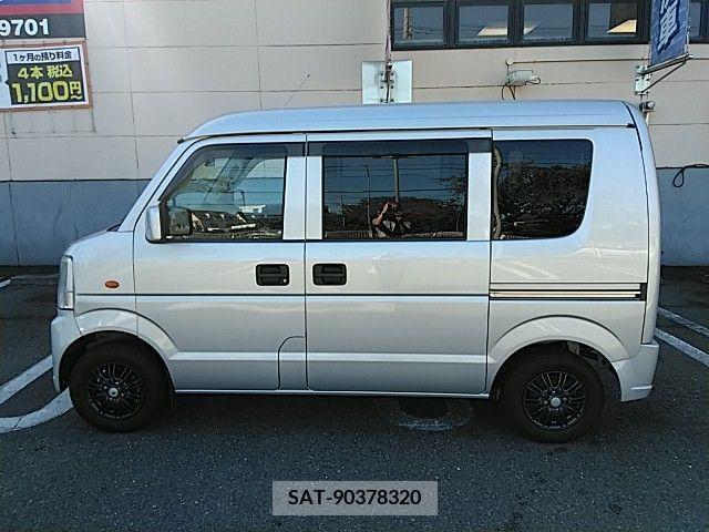 Suzuki EVERY 2010-09 359936-15