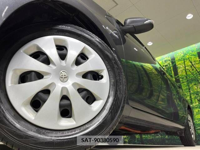 Toyota AQUA 2012-01 260655-13