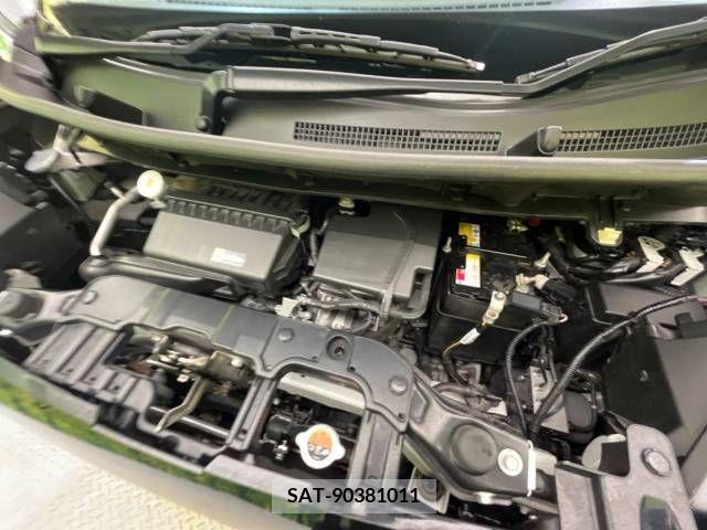 Nissan ROOX 2022-06 393752-18