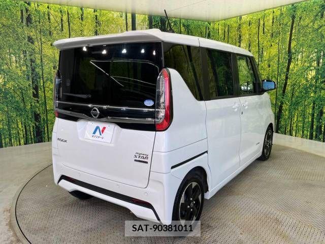 Nissan ROOX 2022-06 393752-17
