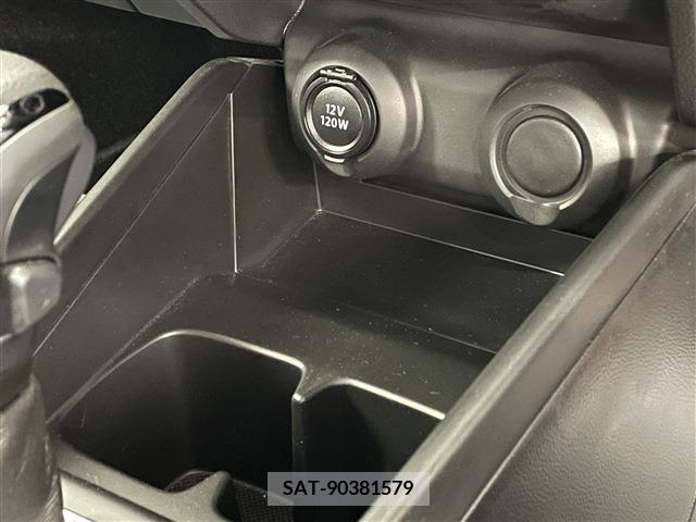Suzuki SWIFT 2022-11 349932-22